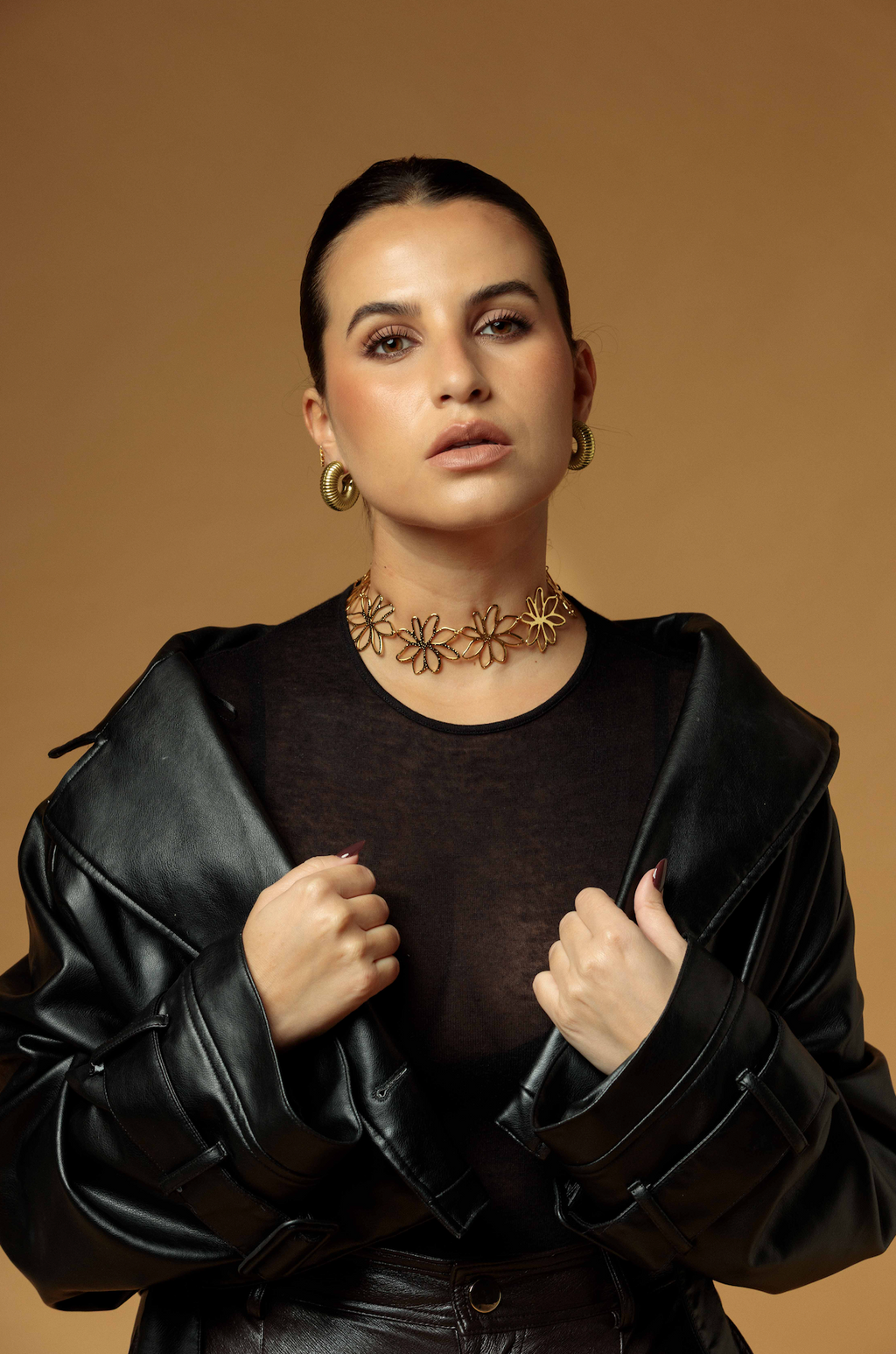 Colar/choker dourado