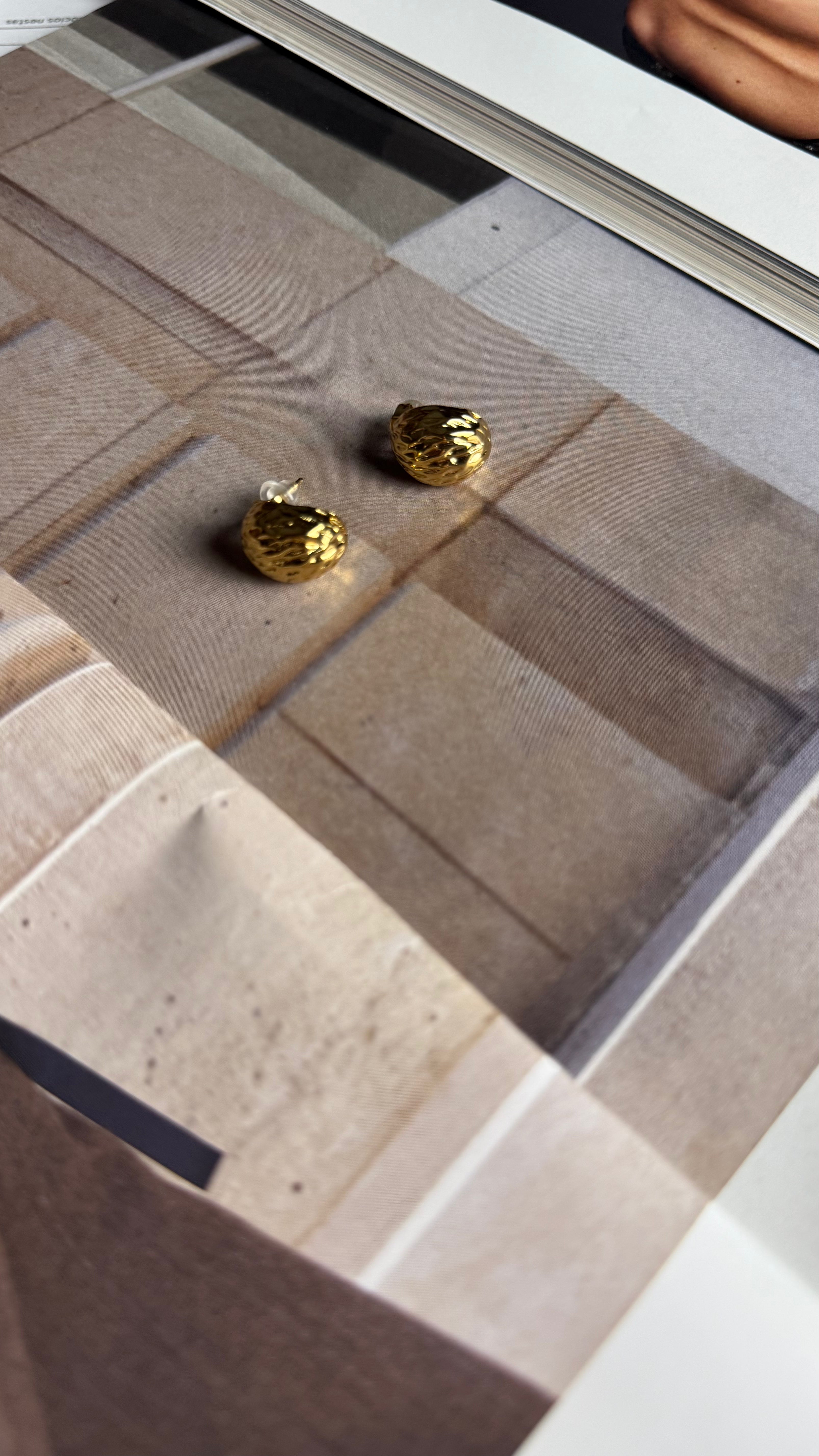 Brincos Gota Dourada