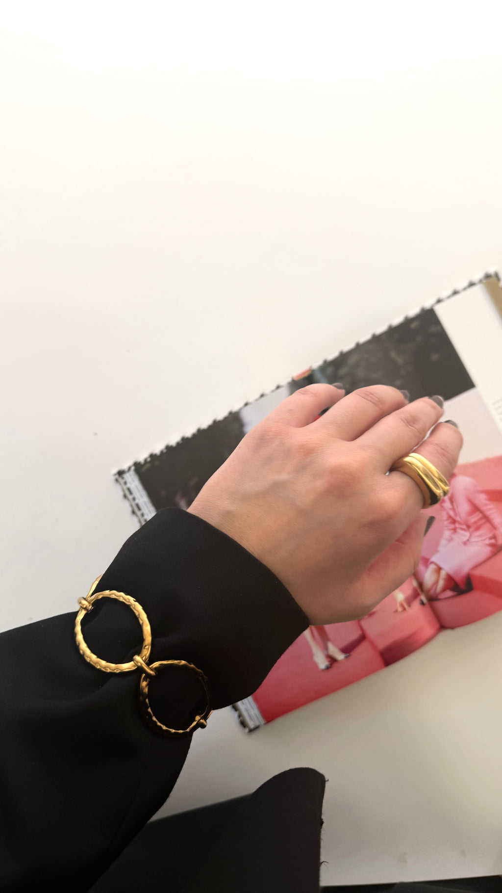 pulseira com elos larga dourada